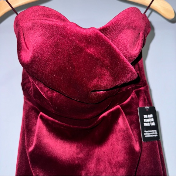 Express Red Velvet Sweetheart Neck Strapless Midi Sheath Dress Size XS NWT! - Picture 6 of 11
